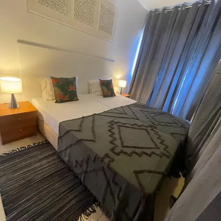 Esmeralda Holidays Aparthotel Funchal (Madeira)