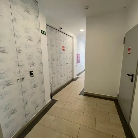 Aparthotel Esmeralda Holidays